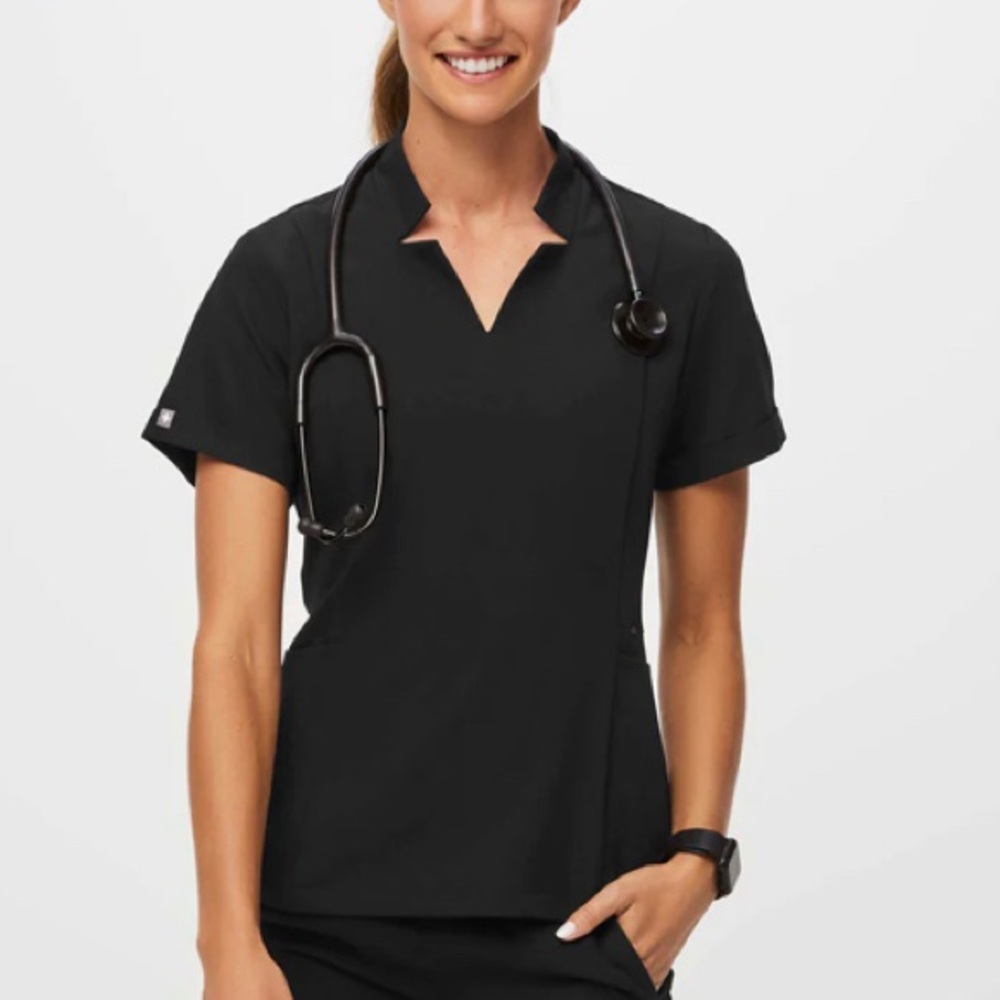 NWOT Figs Inala Slim Scrub Top